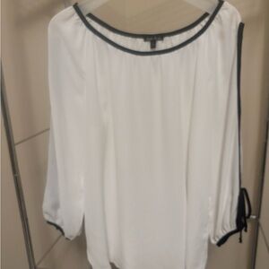 Sami & Jo White Blouse with Black Accents